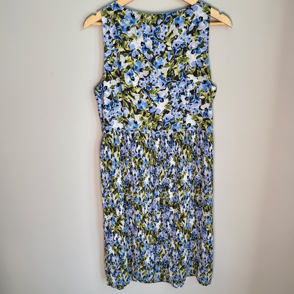 J.Jill NWT Floral Pleated Midi Dress Size M Blue Green Watercolor Sleeveless - Picture 4 of 6